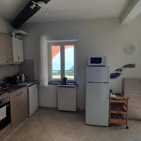 Apartment Ca Zelinda House