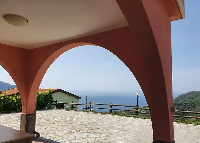 Ca Zelinda House * Монелья